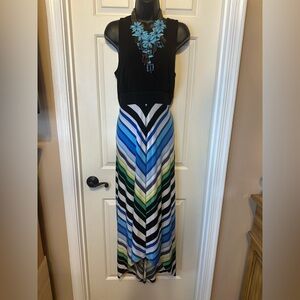 D24 Black and Multicolor Chevron Maxi Dress w/high low affect. Beautiful dress.